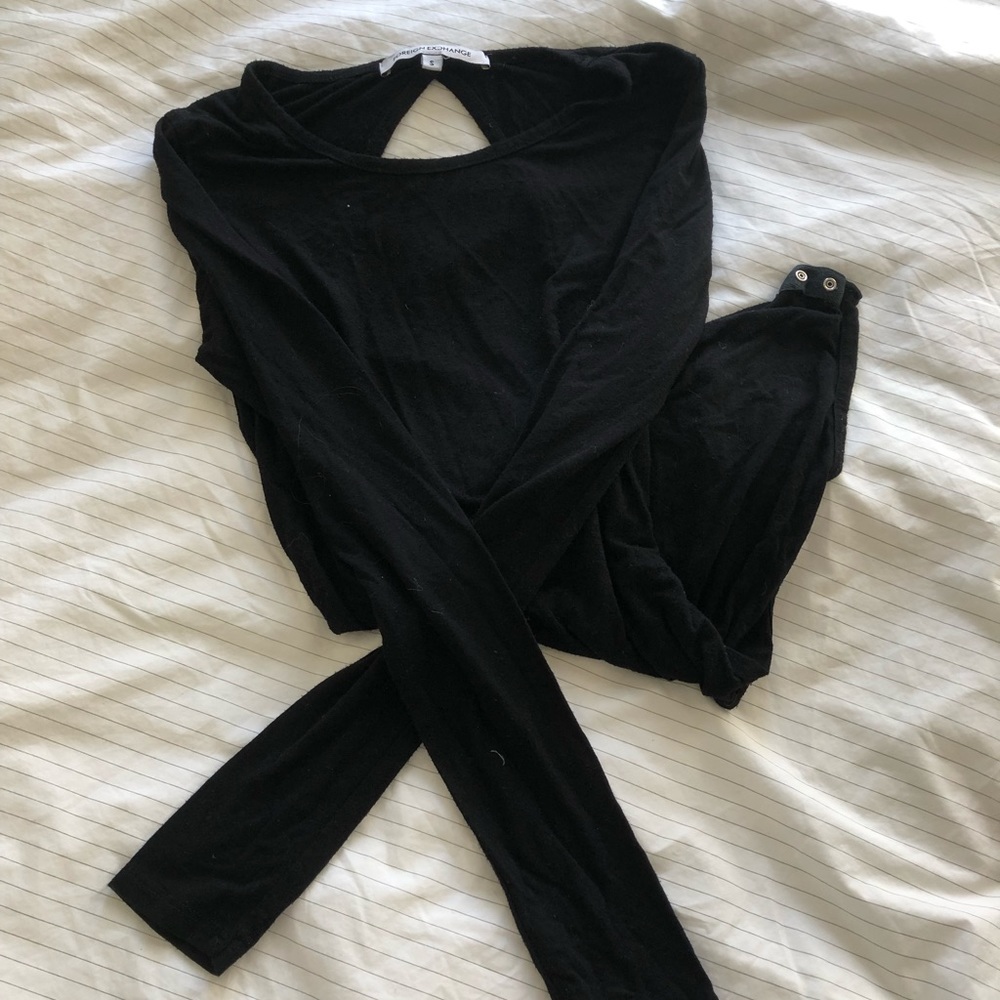 Tops - Picture 2 of 4